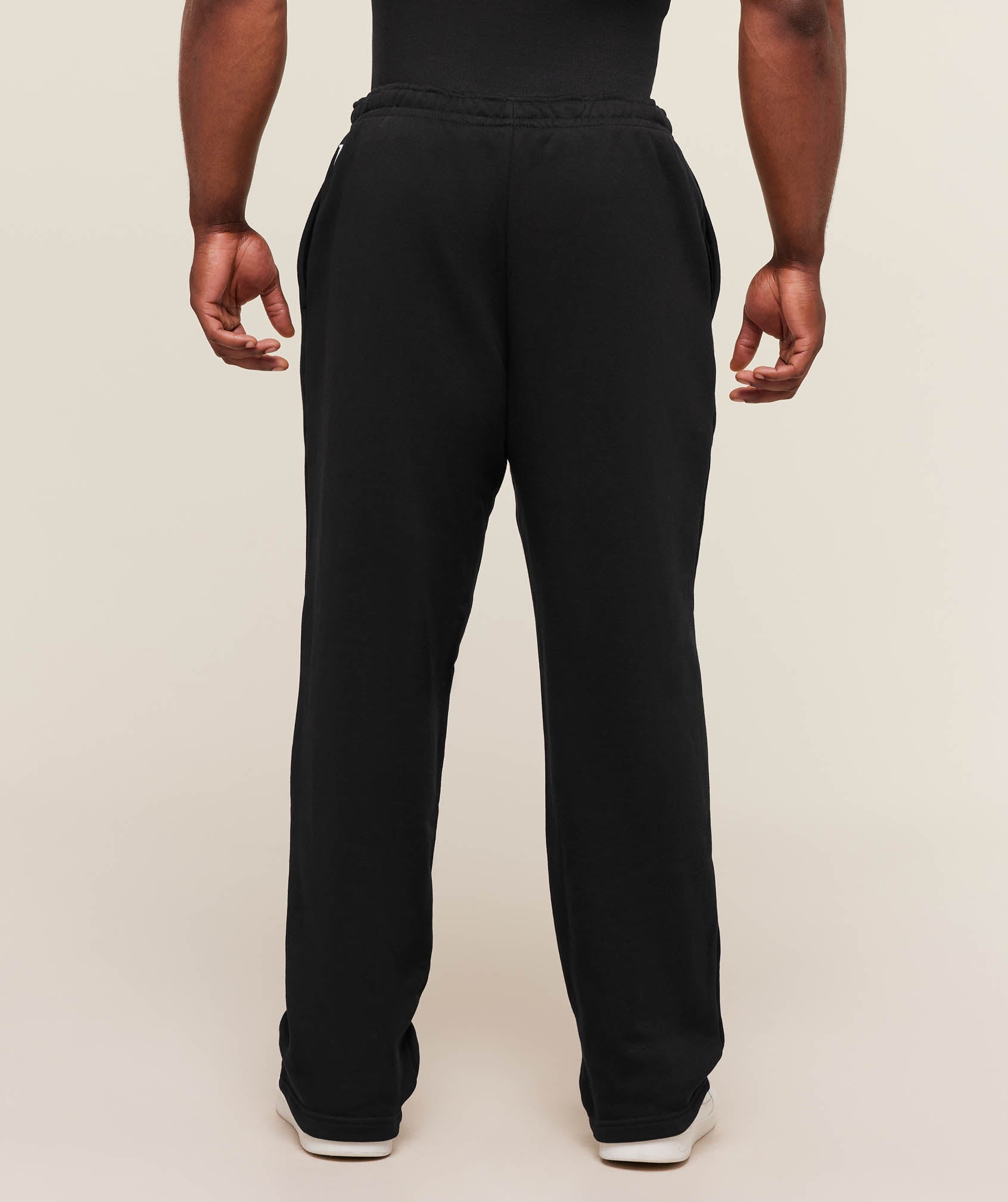 gymshark-fade-graphic-straight-leg-jogger-pants