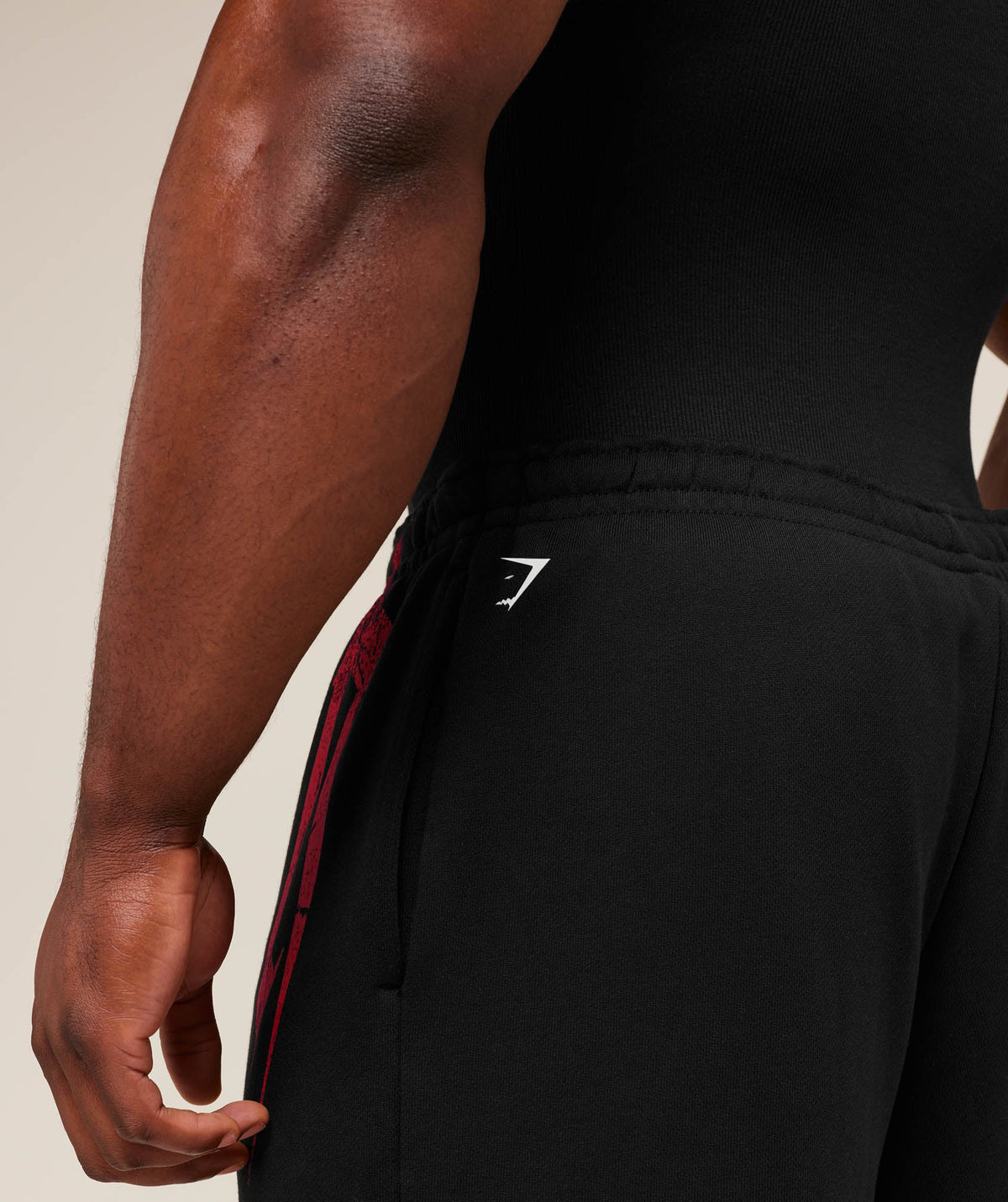gymshark-fade-graphic-straight-leg-jogger-pants