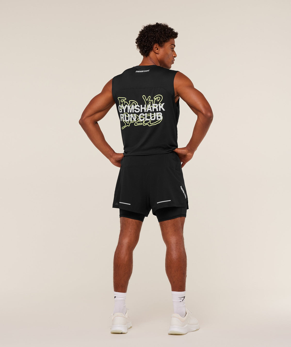 gymshark-find-your-speed-tank-sleeveless-tops-black-aw25