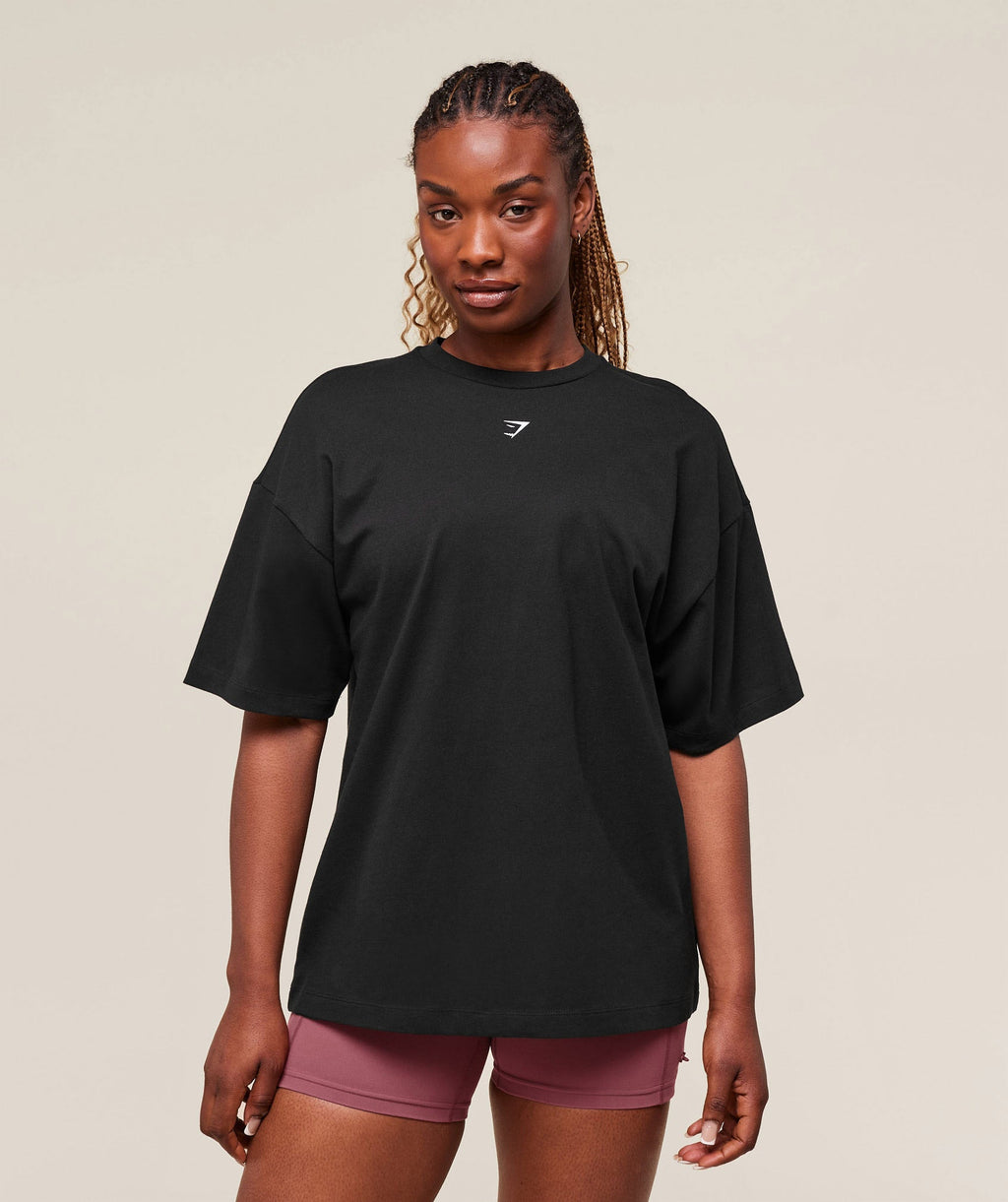 gymshark-forged-by-iron-graphic-oversized-t-shirt-ss-tops-black-ss25