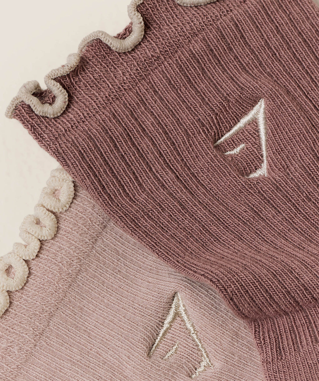 gymshark-midi-frill-socks-3pk-socks-pink-aw25