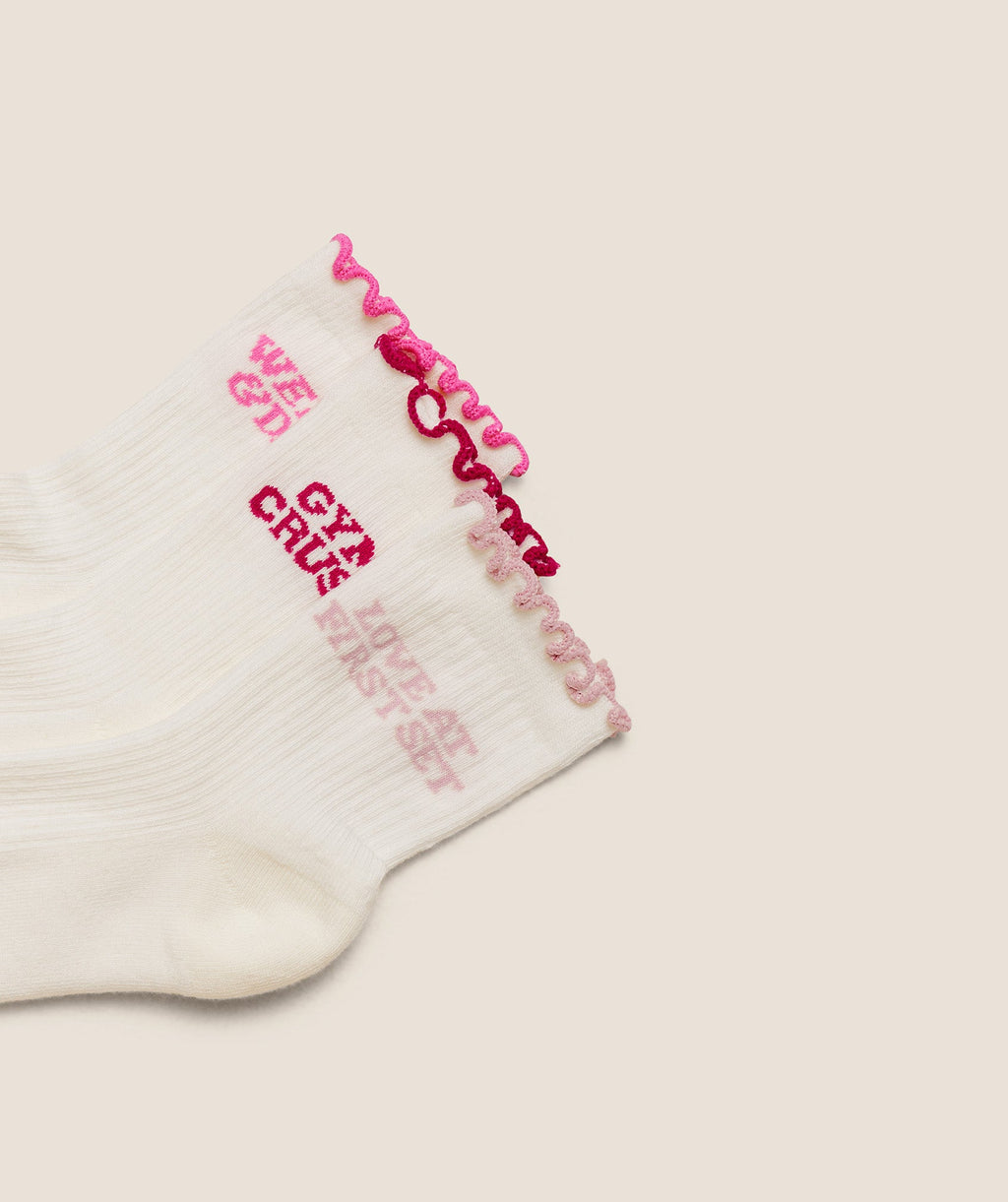 gymshark-valentines-graphic-frill-midi-3pk-socks-white-aw25