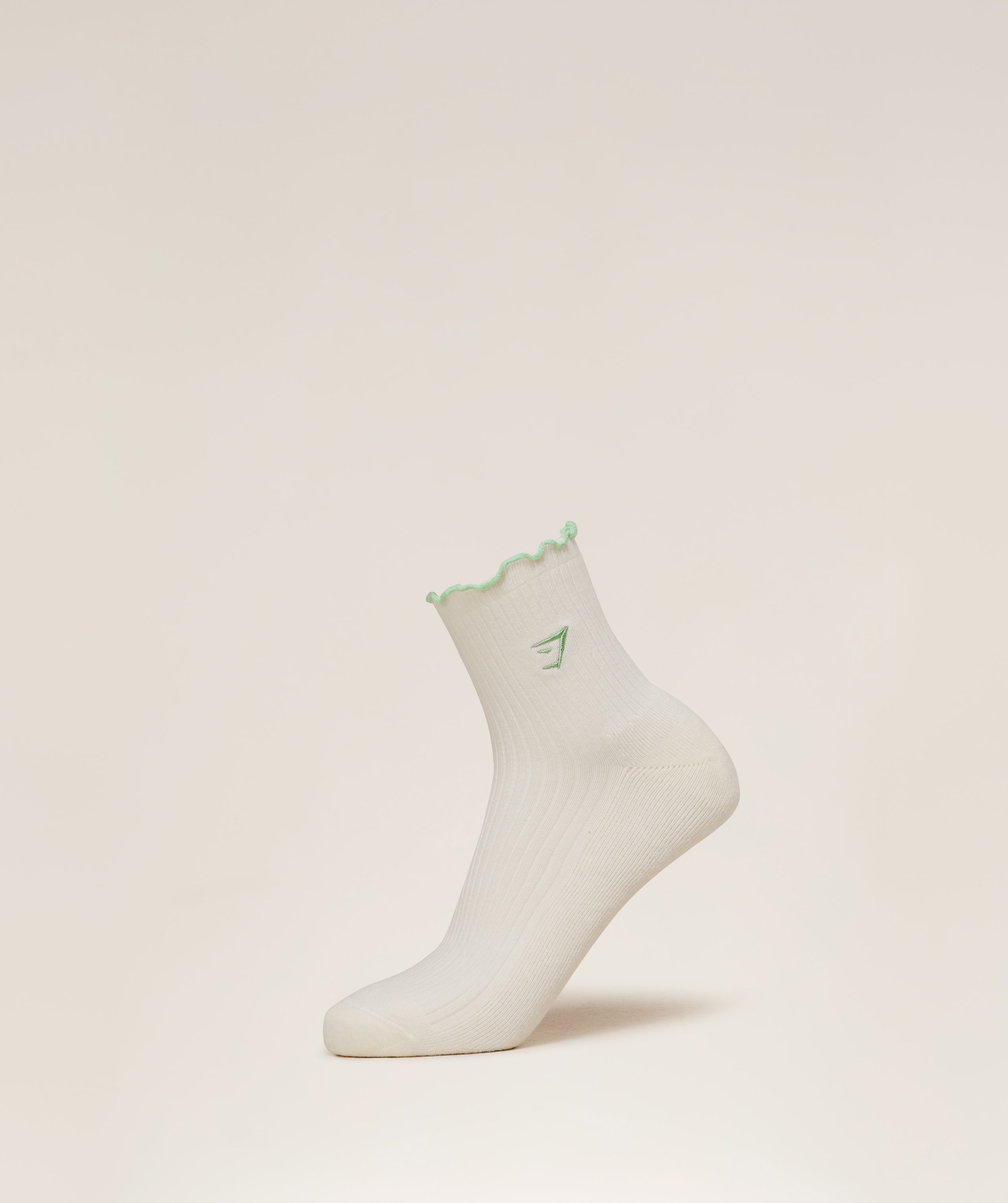 gymshark-weight-doodle-graphic-frill-midi-3pk-socks-white-aw25