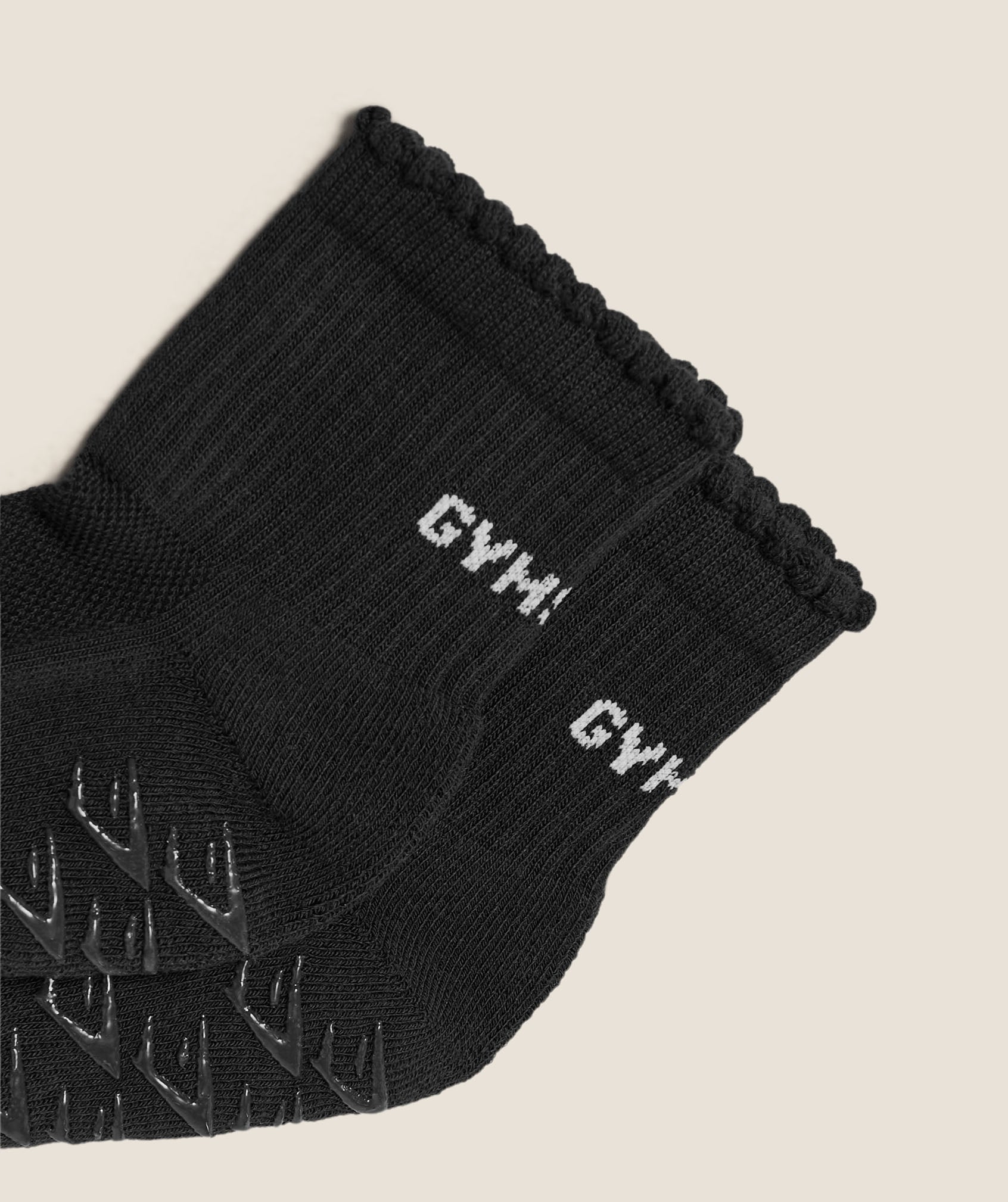 gymshark-frill-pilates-midi-sock-socks