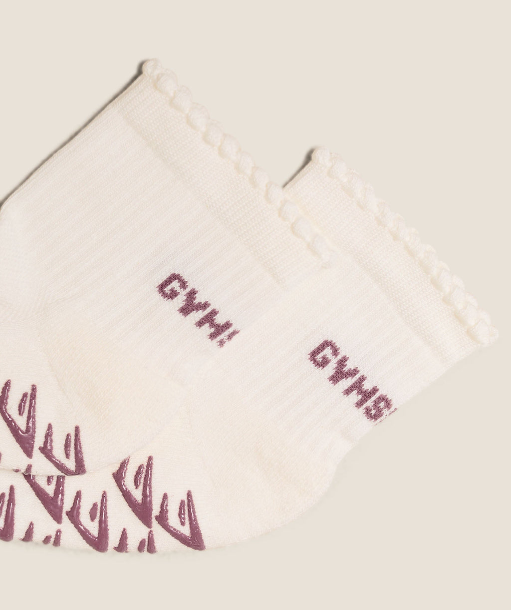 gymshark-frill-pilates-midi-sock-socks-white-ss26