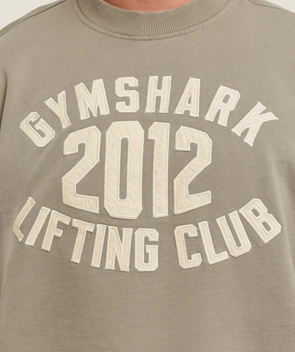 gymshark-2012-lifting-club-crew-pullovers-brown-aw25
