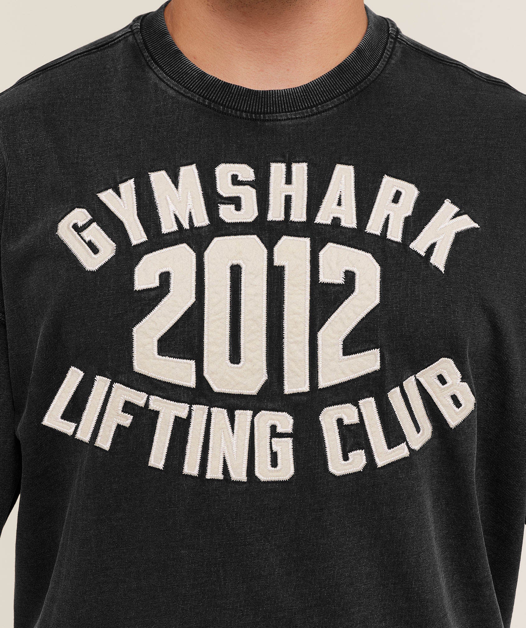 gymshark-2012-lifting-club-t-shirt-ss-tops-black-aw25
