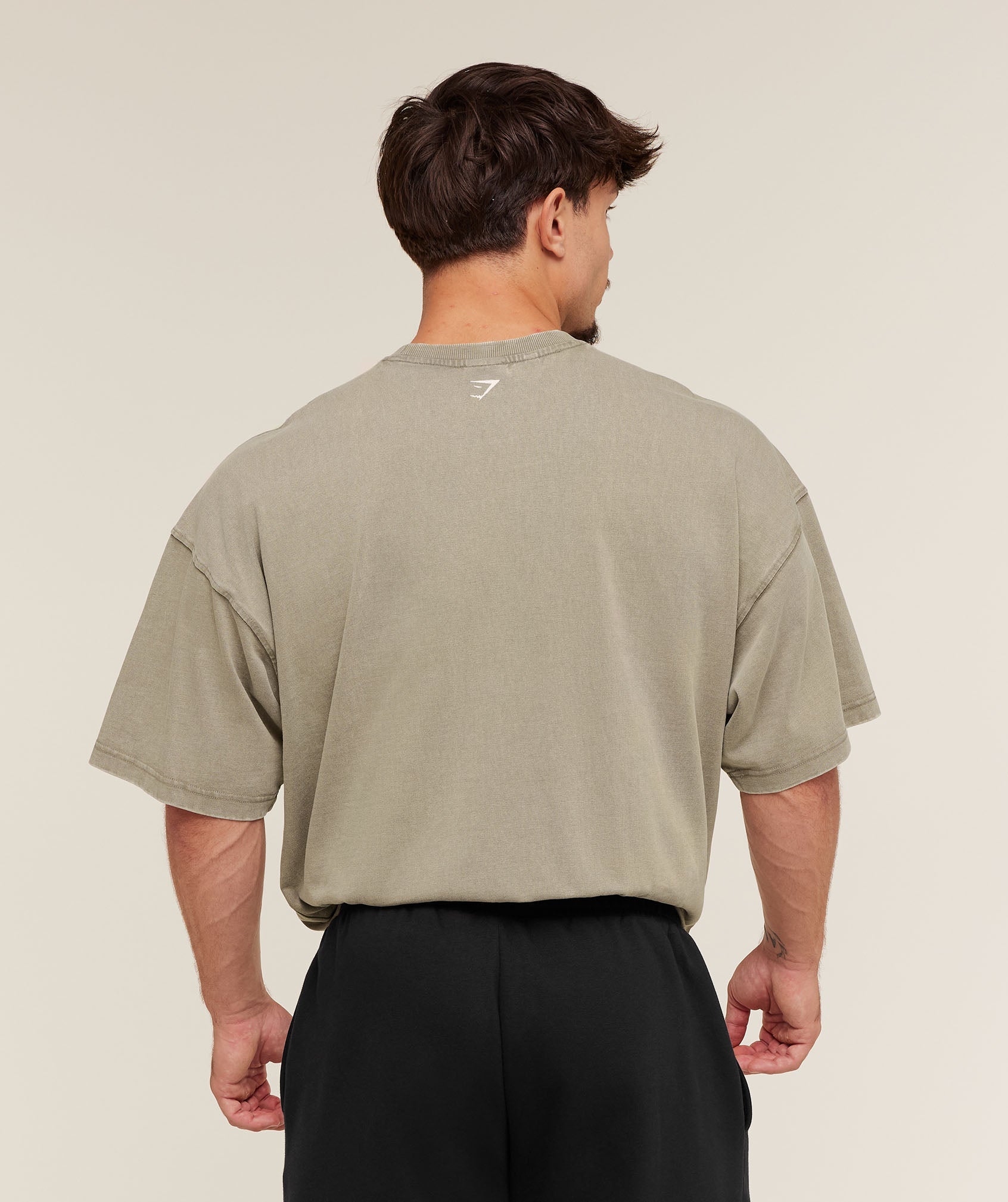 gymshark-2012-lifting-club-t-shirt-ss-tops-brown-aw25