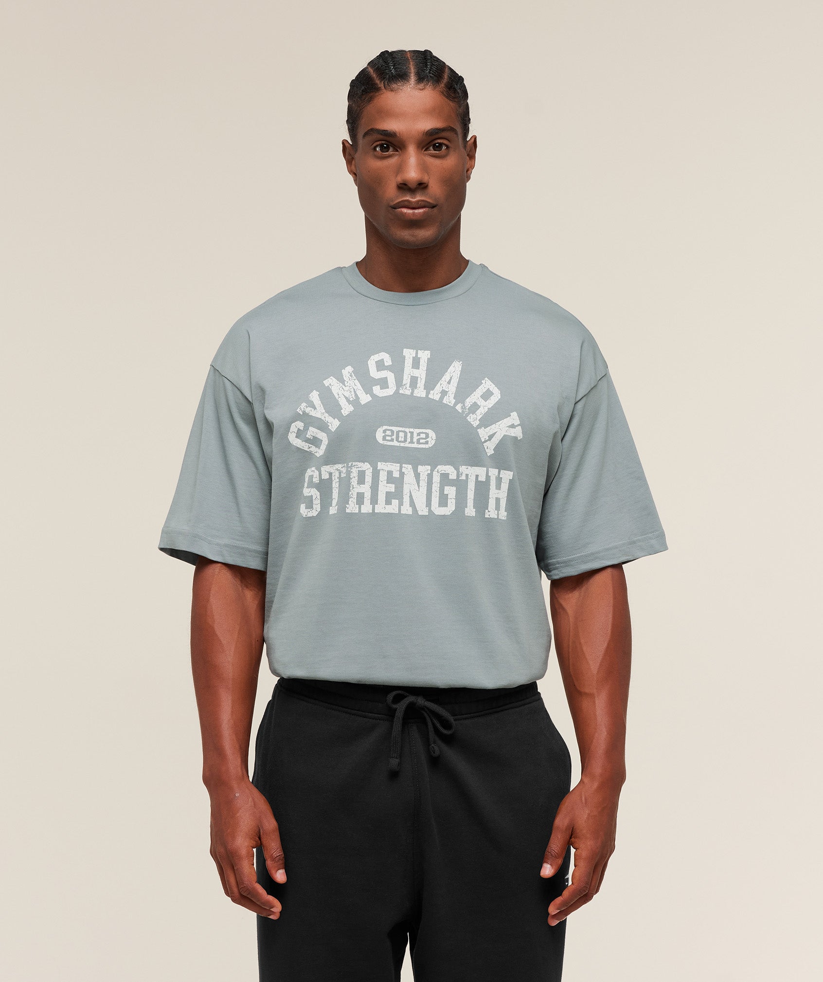 gymshark-2012-strength-t-shirt-ss-tops-grey-aw25-1