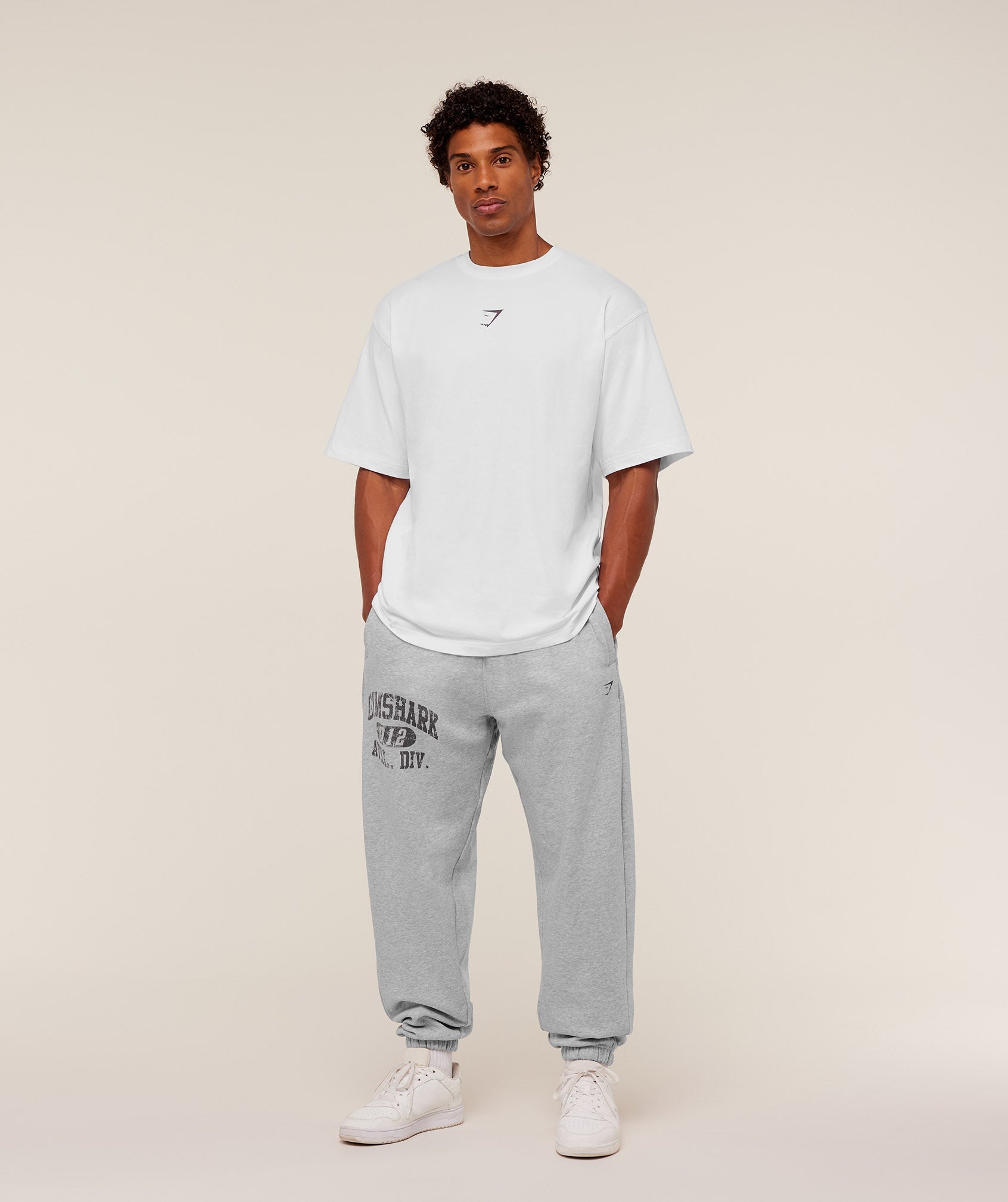 gymshark-athletic-division-graphic-jogger-pants-grey-ss26