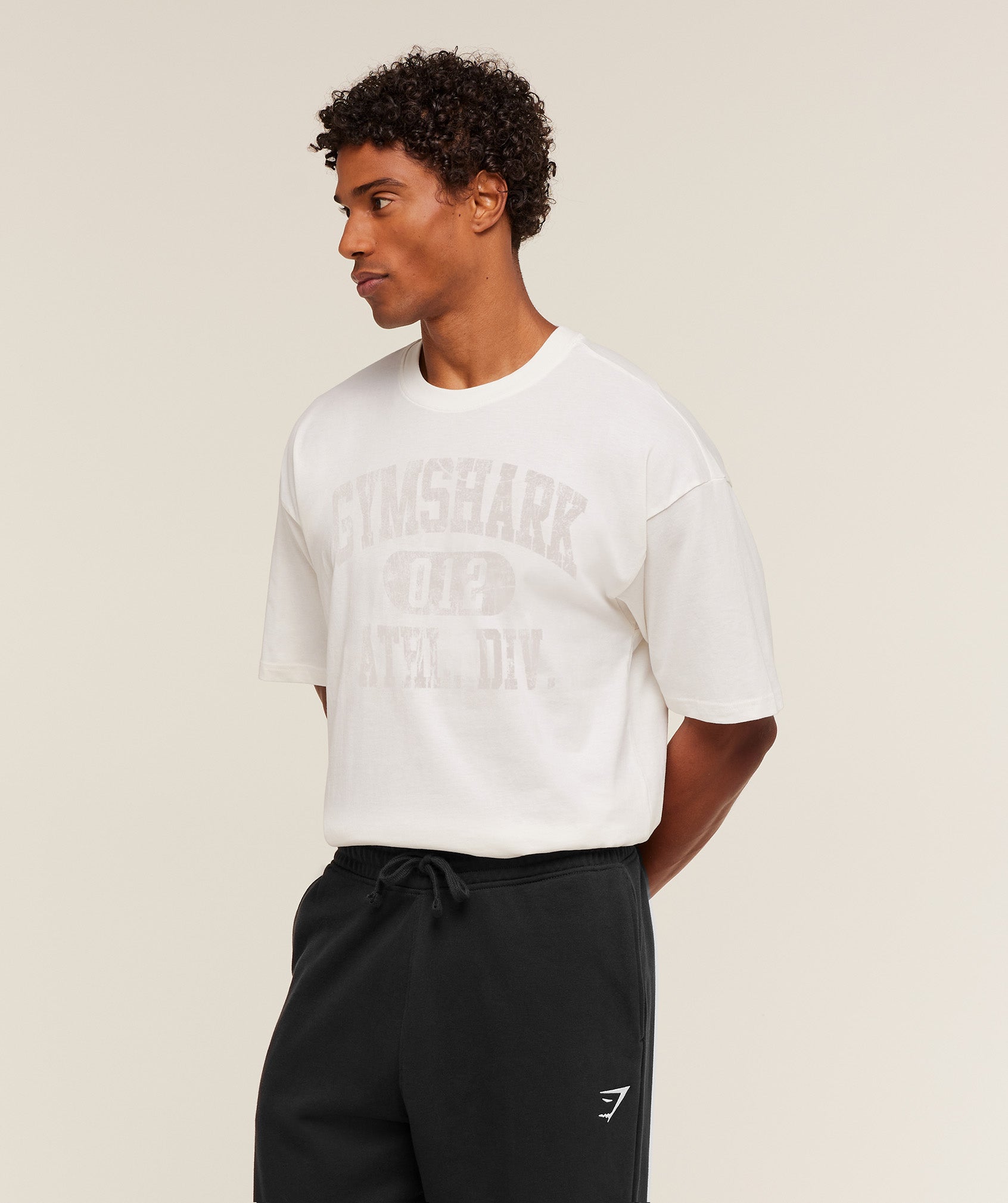 gymshark-athletic-division-graphic-t-shirt-ss-tops-white-ss26