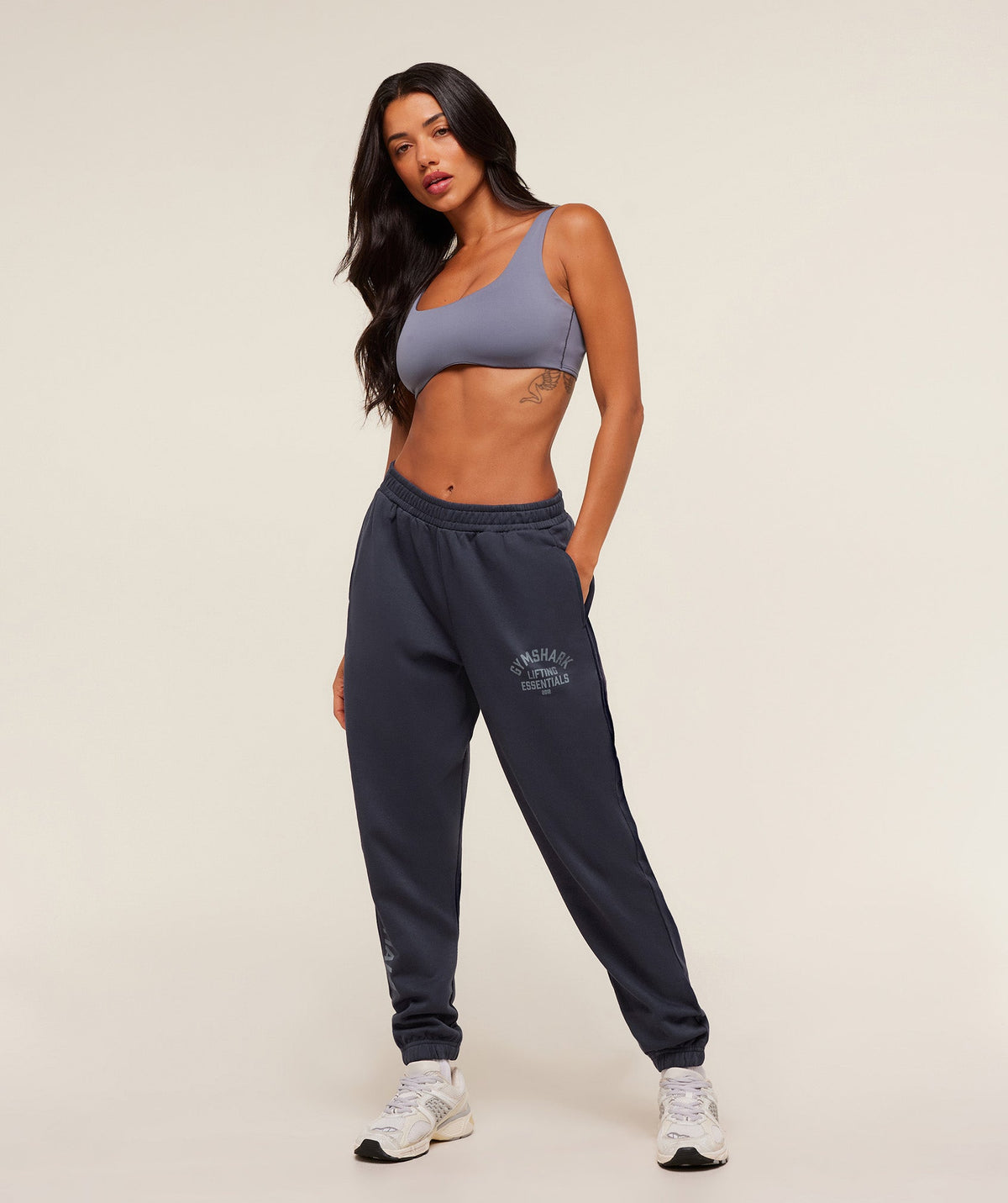 gymshark-lifting-essentials-joggers-pants-blue-aw25