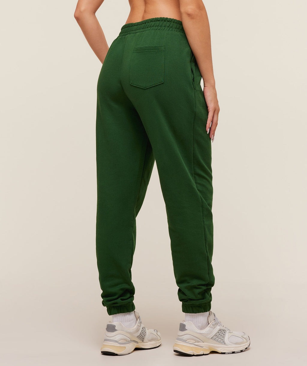 gymshark-collegiate-graphic-joggers-pants-green-aw25