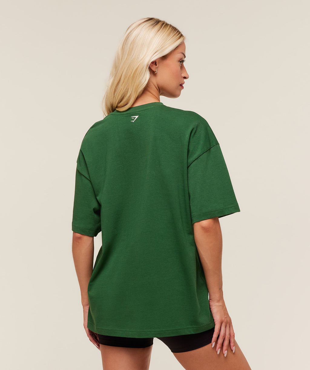 gymshark-collegiate-graphic-t-shirt-ss-tops-green-aw25