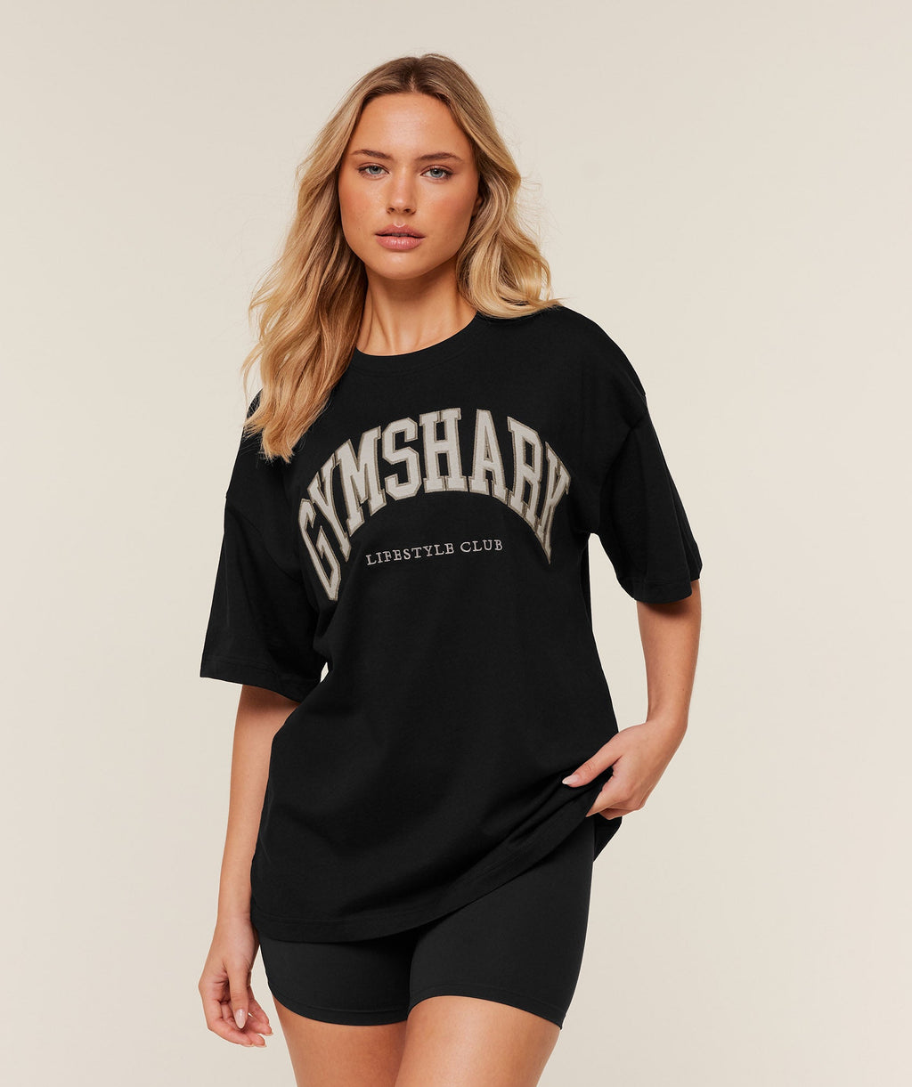 gymshark-collegiate-graphic-t-shirt-ss-tops