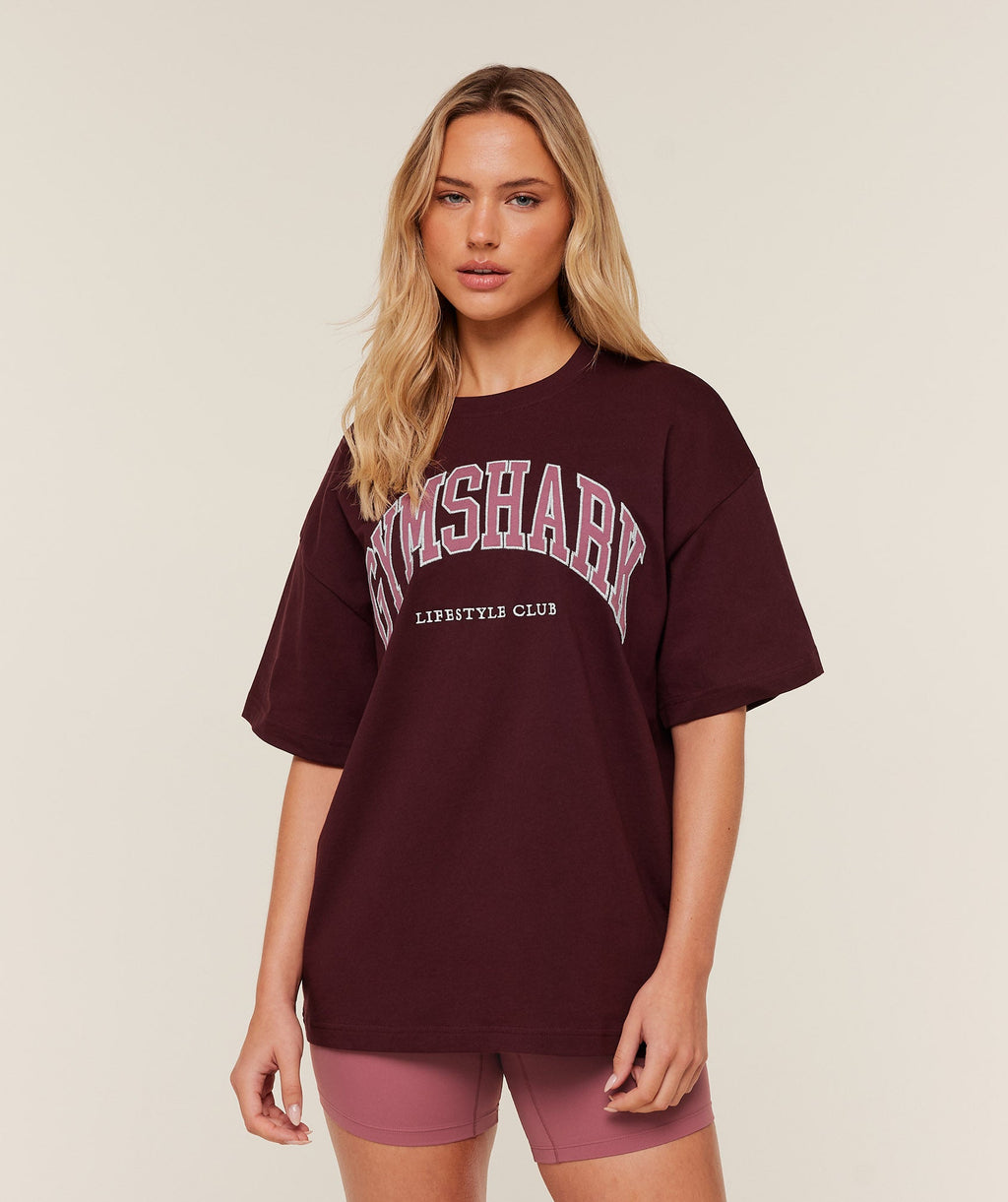 gymshark-collegiate-graphic-t-shirt-ss-tops-brown-ss26