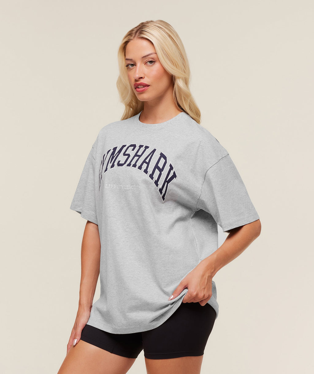 gymshark-collegiate-graphic-t-shirt-ss-tops-grey-aw25