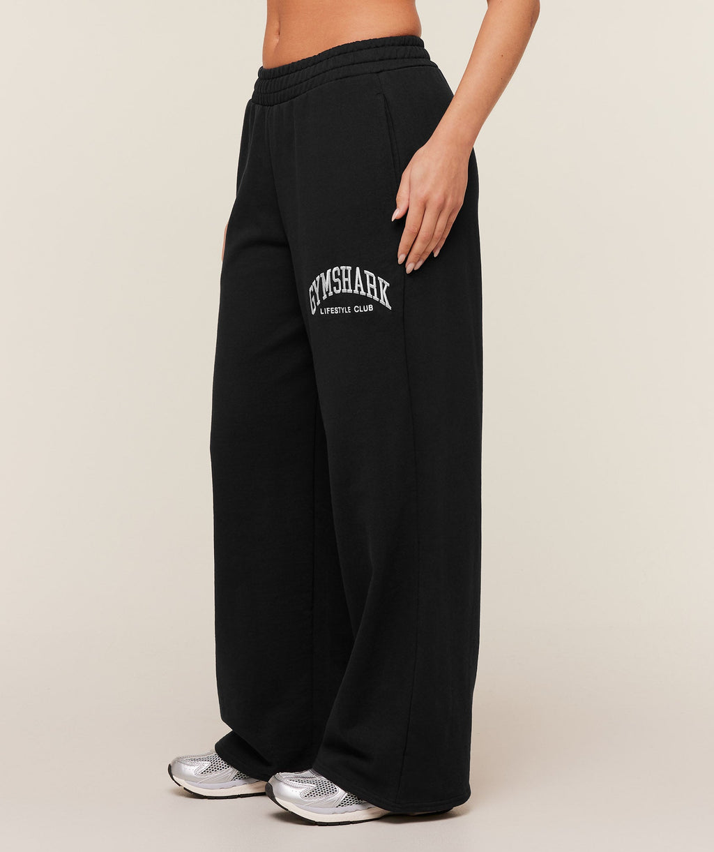 gymshark-collegiate-graphic-straight-leg-jogger-pants