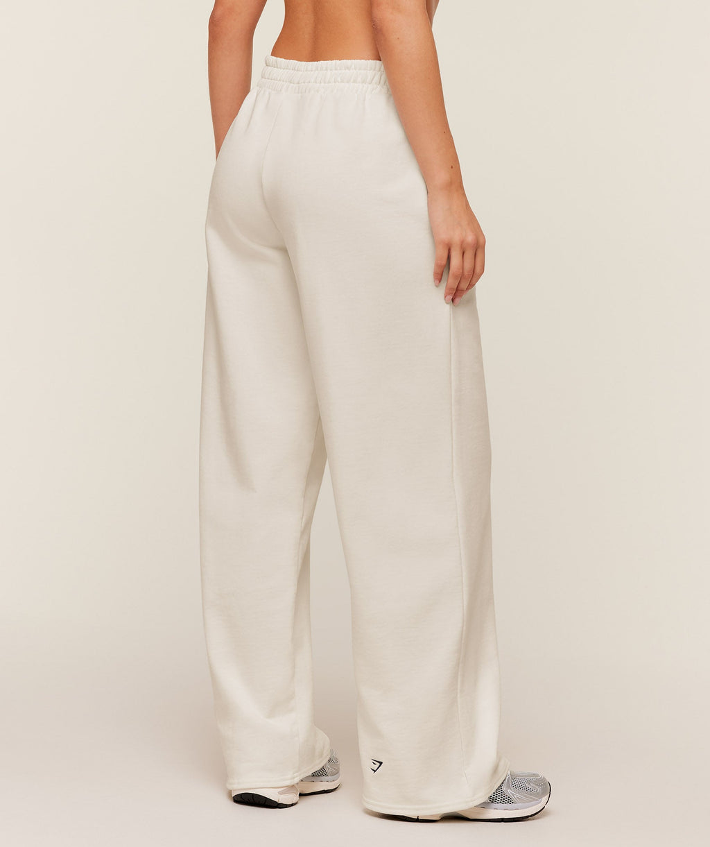gymshark-collegiate-graphic-straight-leg-jogger-pants-white-ss26