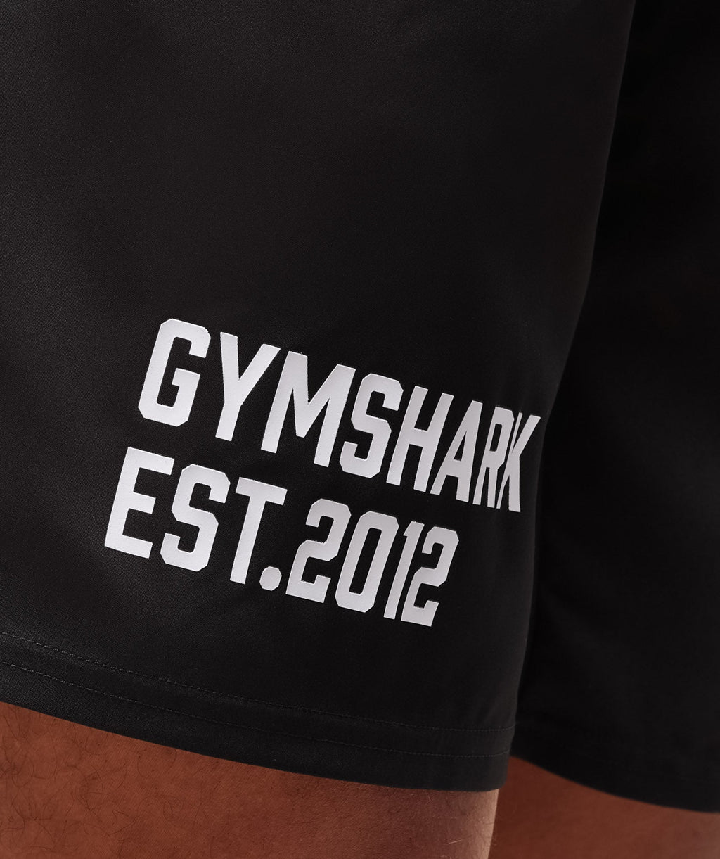 gymshark-sandc-graphic-7-shorts-shorts-black-ss25
