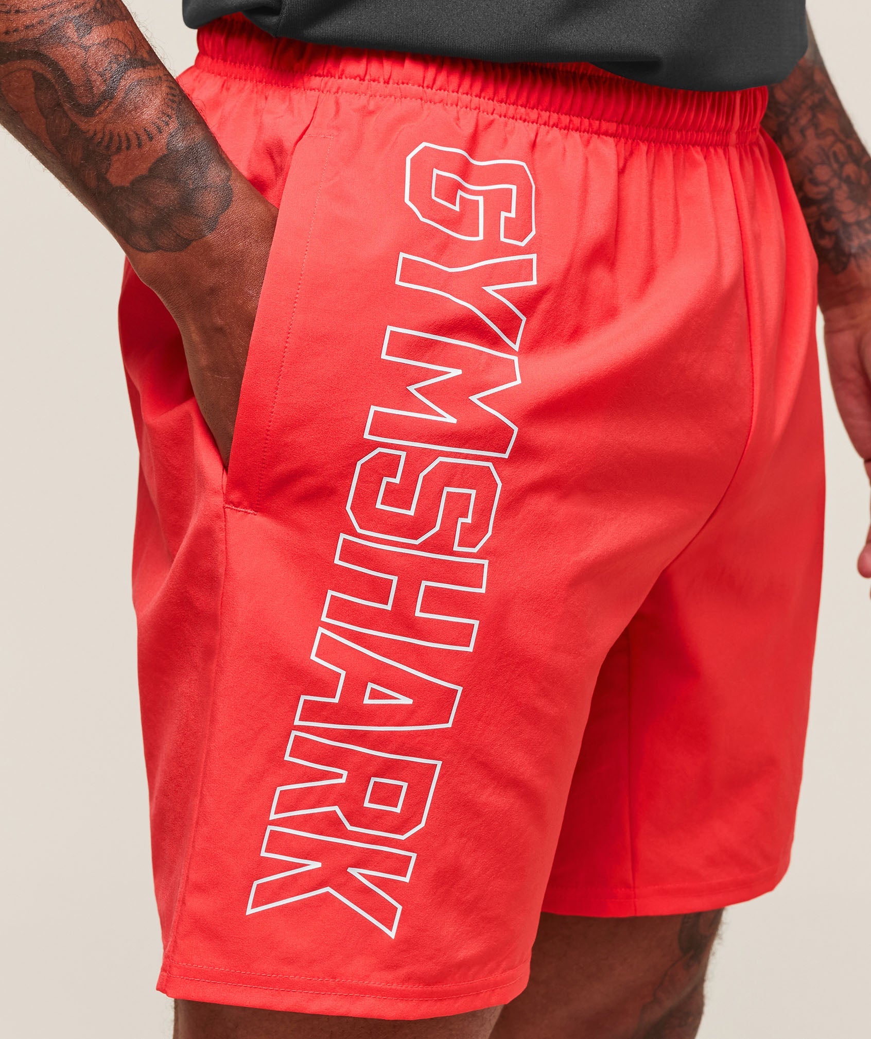 gymshark-hybrid-athlete-7-shorts-shorts-red-ss25