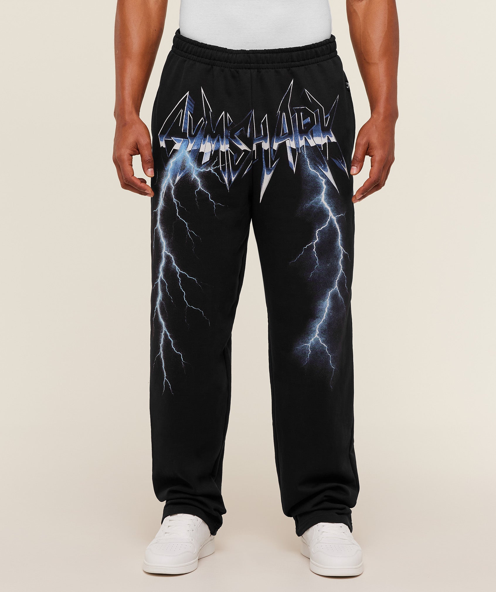 gymshark-eagle-band-style-graphic-straight-leg-pant-pants
