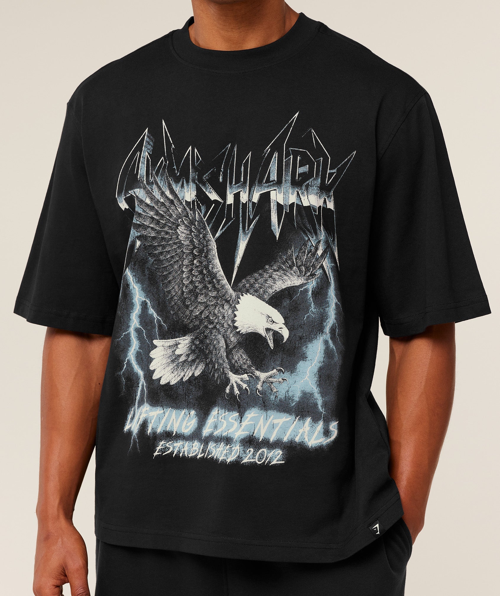 gymshark-eagle-band-style-graphic-t-shirt-ss-tops