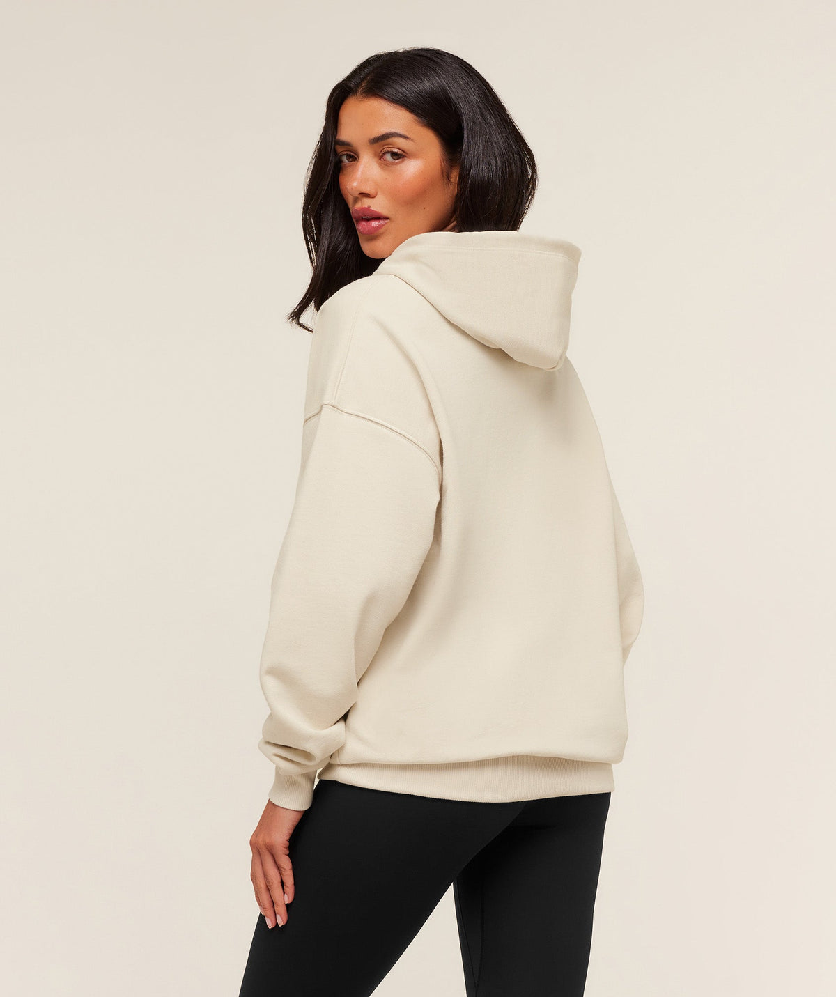 gymshark-embossed-graphic-oversized-hoodie-pullovers-white-aw25