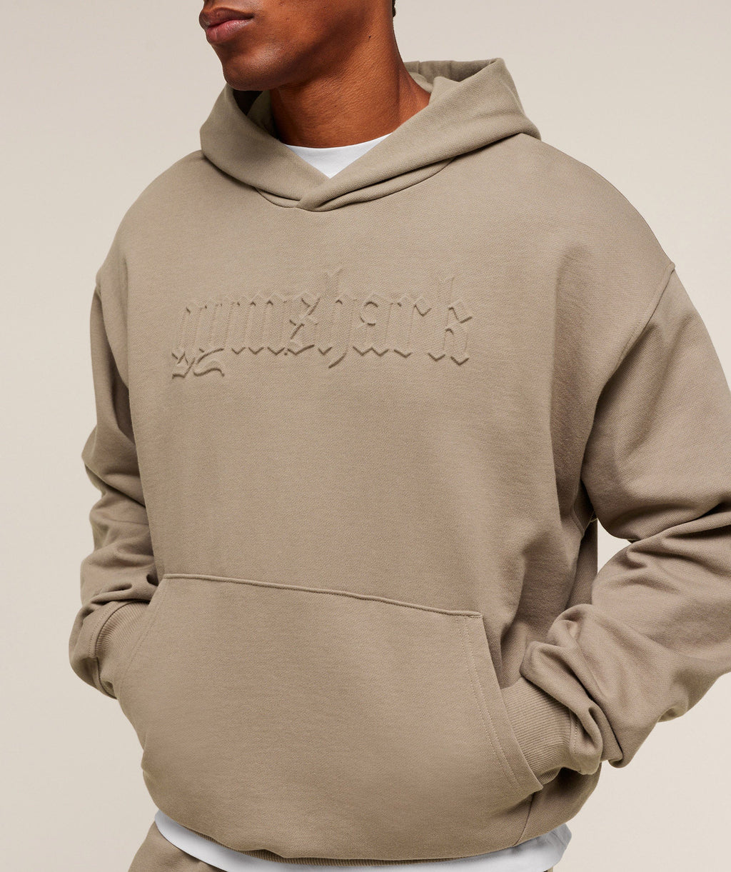 gymshark-embossed-boxy-hoodie-pullovers-brown-aw25