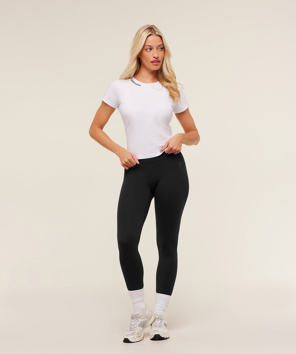 gymshark-embroidered-logo-crop-top-crop-tops-white-aw25