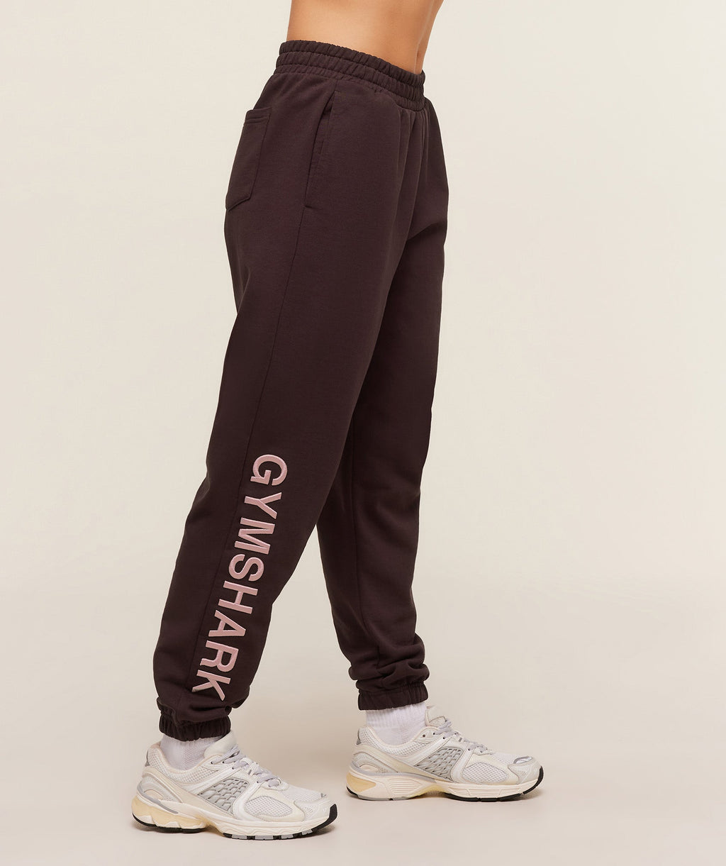gymshark-embroidered-logo-joggers-pants-purple-aw25