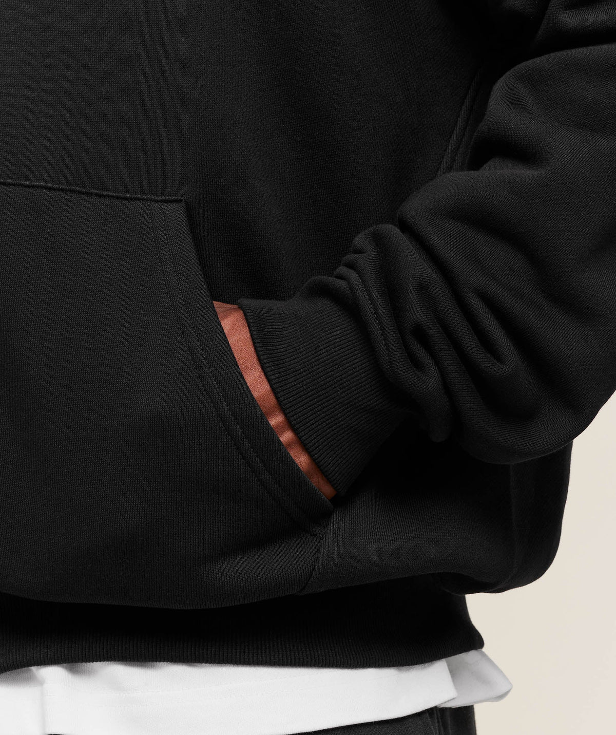 gymshark-fade-graphic-zip-up-hoodie-pullovers-black-aw25