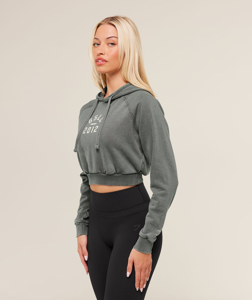 gymshark-gymshark-lifting-club-2012-graphic-cropped-hoodie-pullovers-teal-aw25