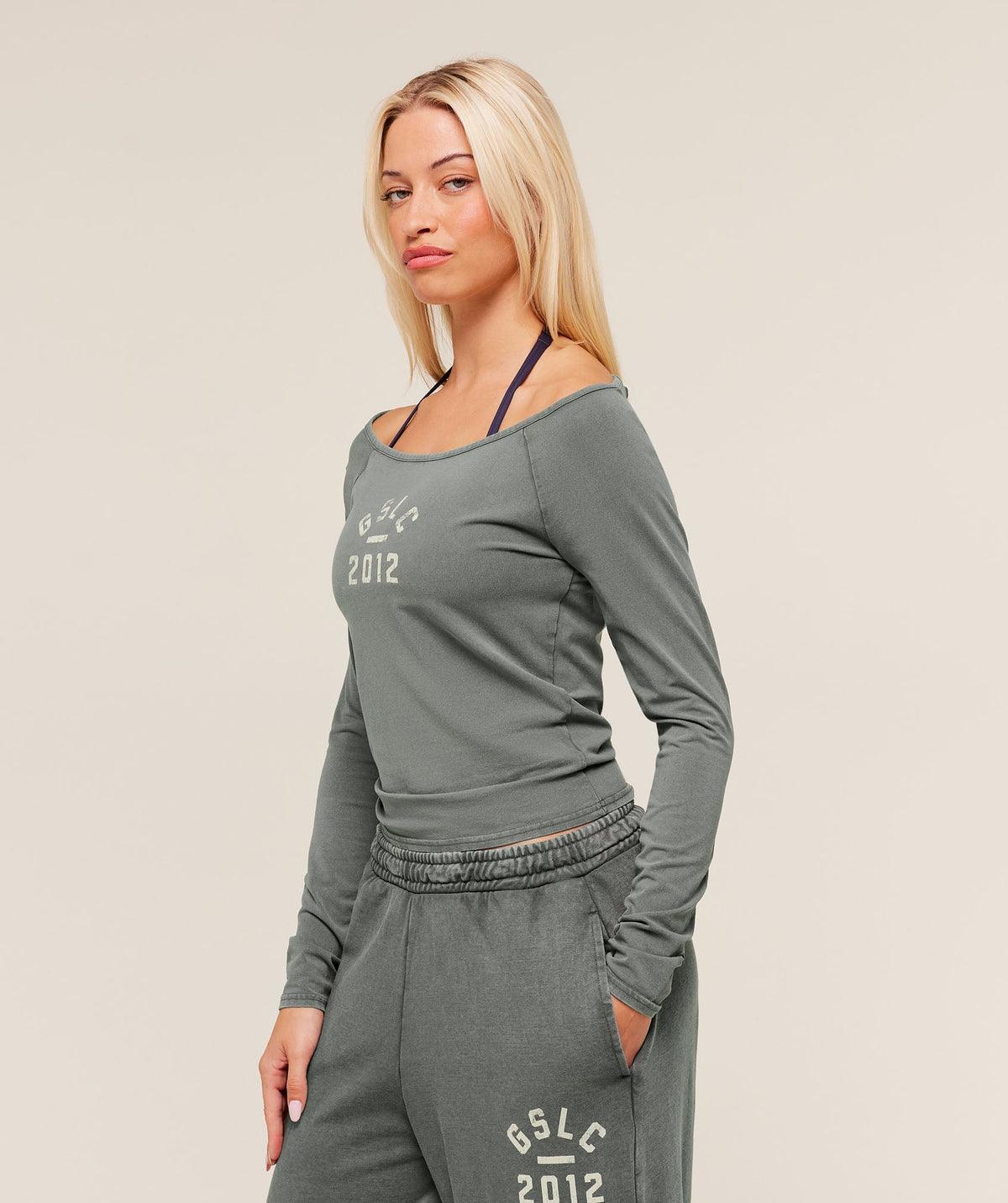 gymshark-gymshark-lifting-club-2012-graphic-long-sleeve-top-ls-tops-teal-aw25