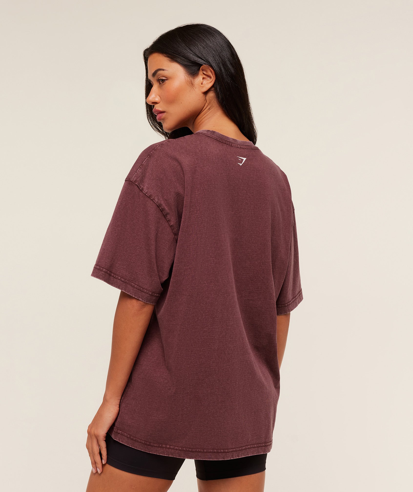 gymshark-gymshark-lifting-club-2012-graphic-short-sleeve-t-shirt-ss-tops-brown-aw25-1
