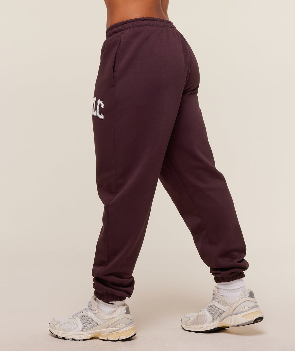 gymshark-gslc-lifting-club-cuffed-joggers-pants-purple-aw25
