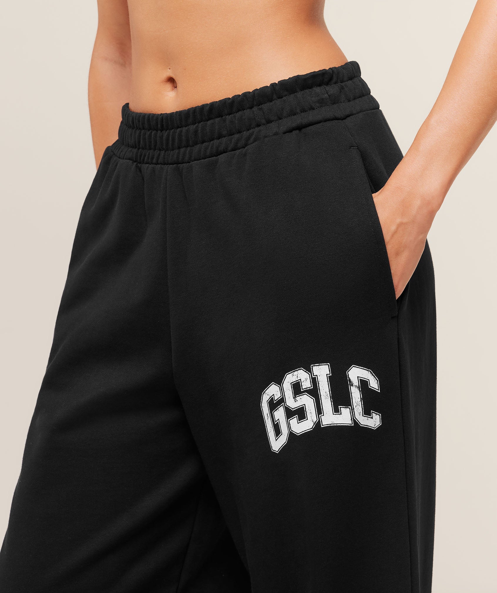 gymshark-gslc-lifting-club-straight-leg-joggers-pants-black-aw25