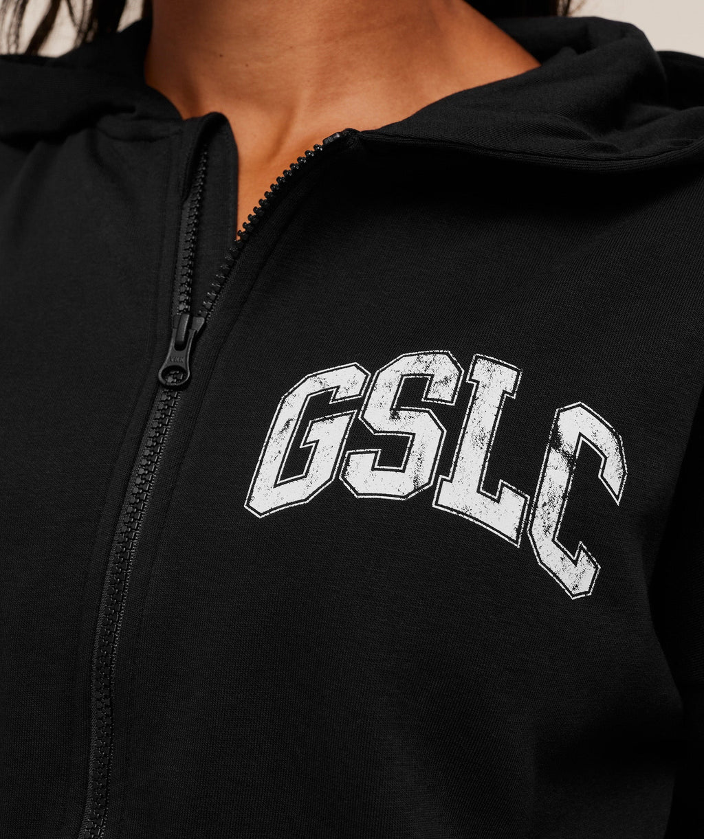 gymshark-gslc-graphic-zip-up-hoodie-pullovers-black-aw25