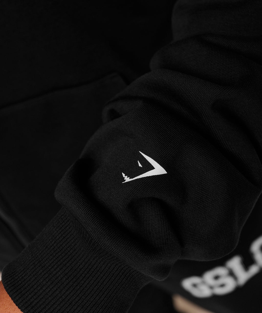 gymshark-gslc-graphic-zip-up-hoodie-pullovers-black-aw25