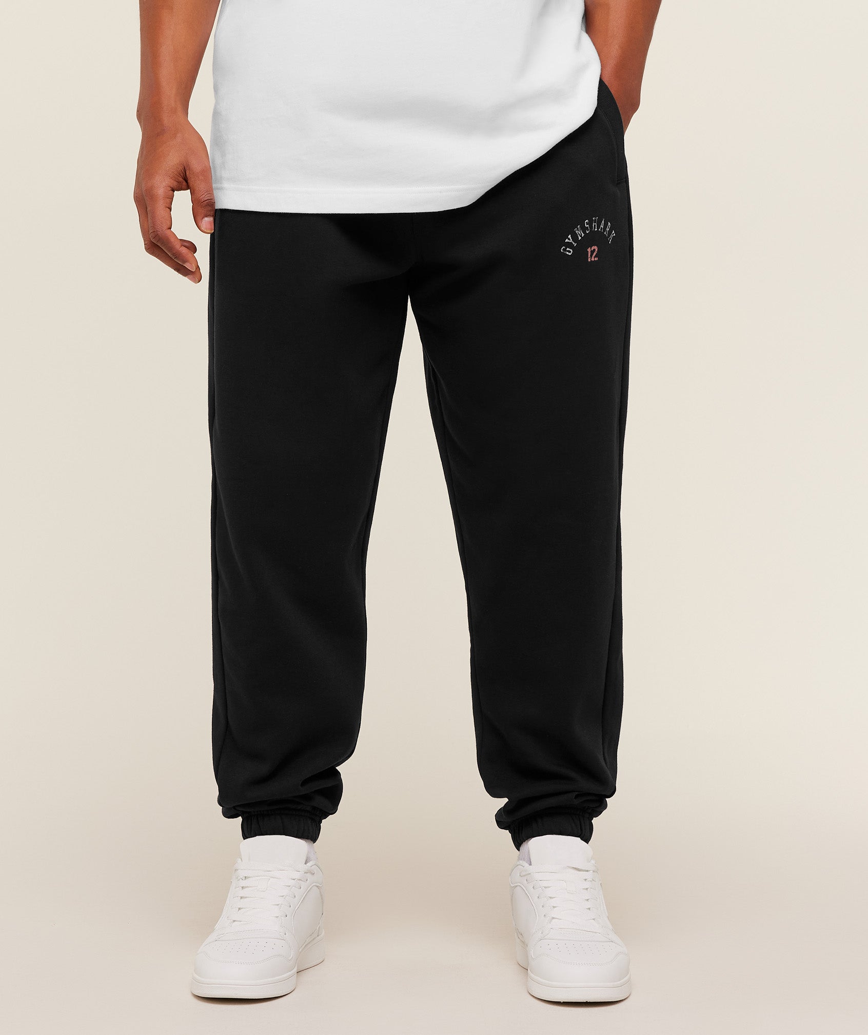 gymshark-12-graphic-jogger-pants