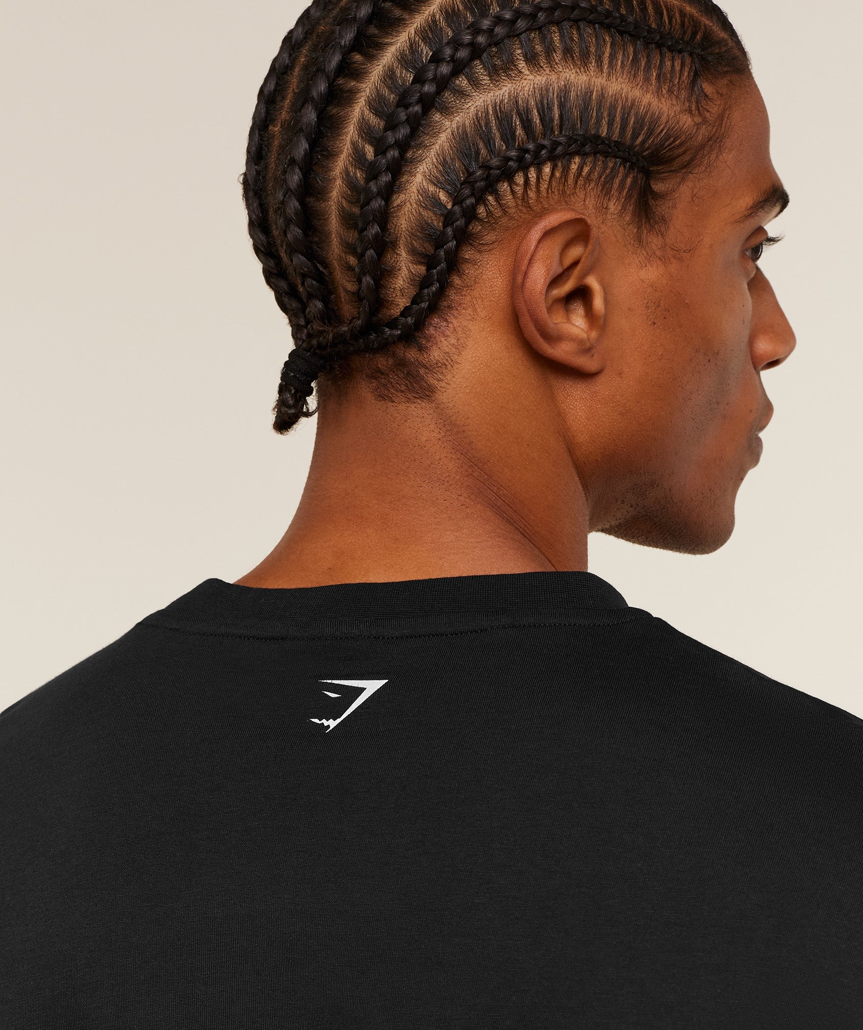 gymshark-12-graphic-t-shirt-ss-tops