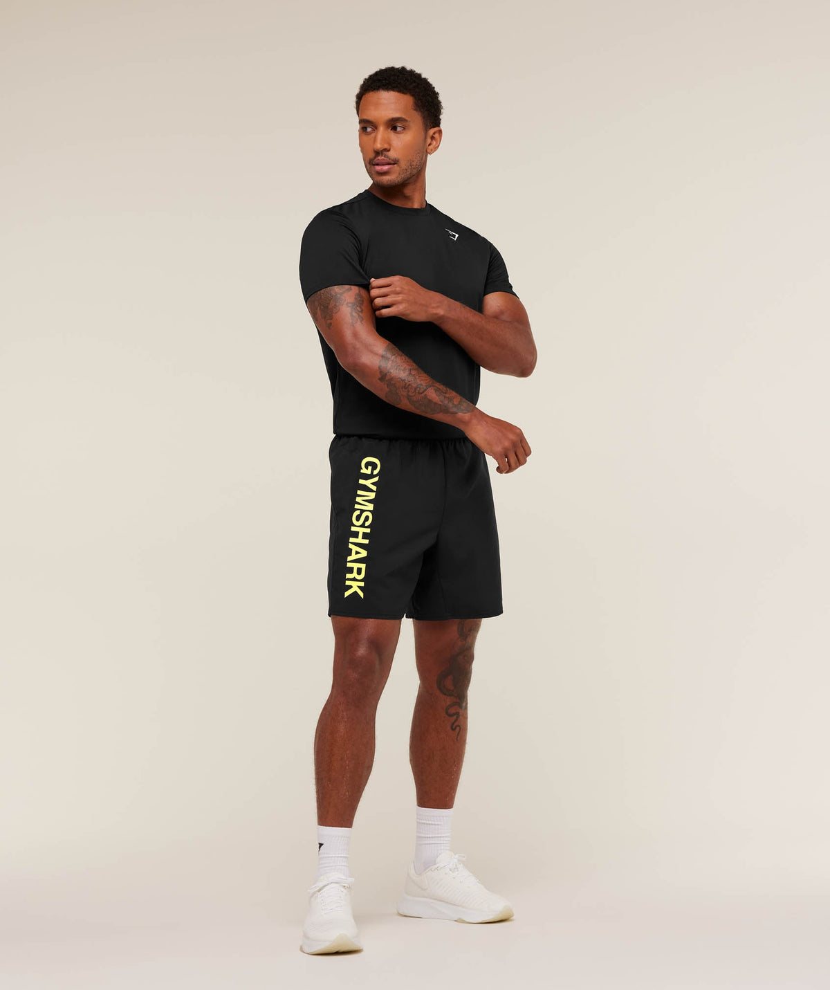 gymshark-gymshark-conditioning-7-short-shorts-black-aw25