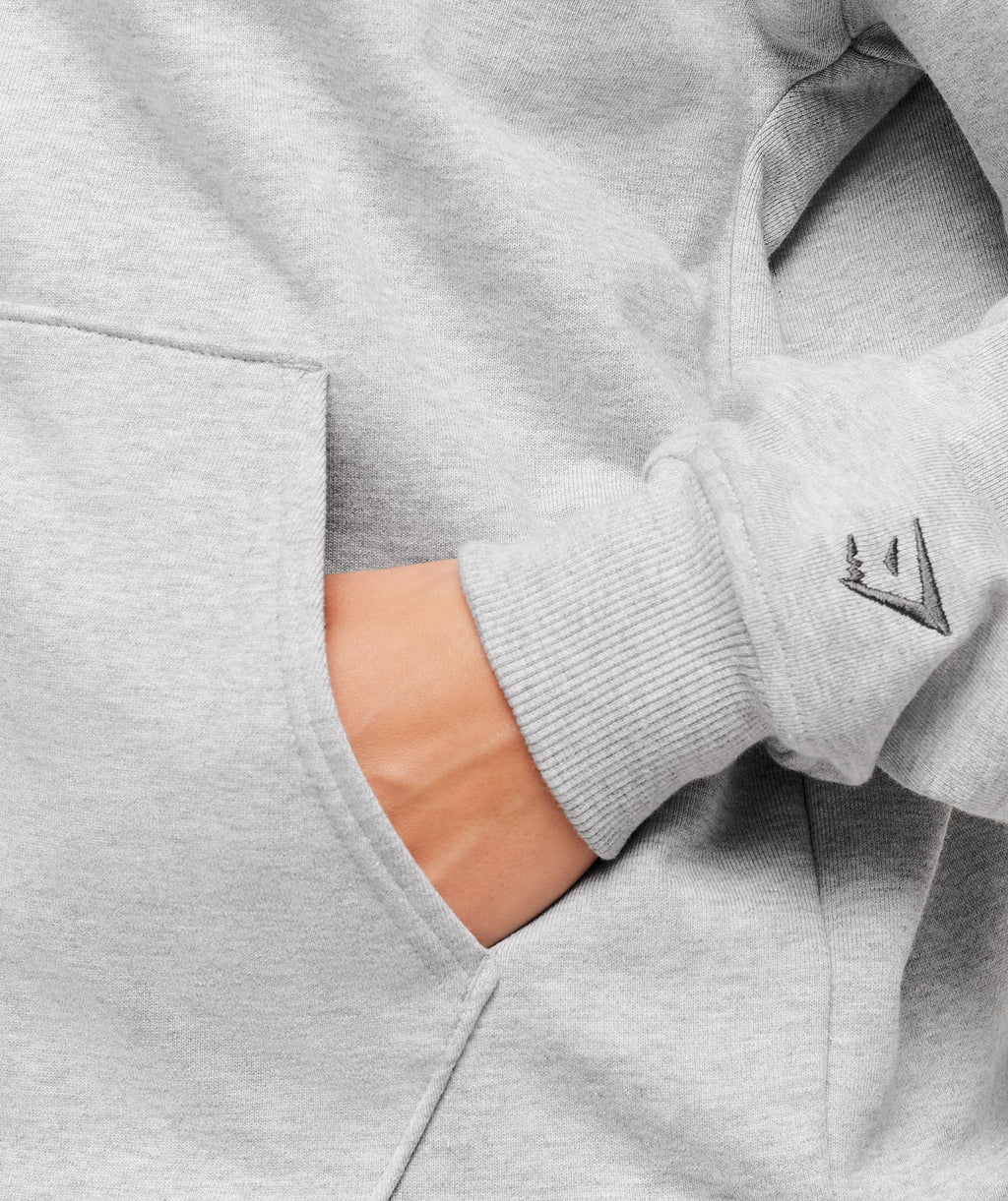 gymshark-fitness-embroidered-graphic-zip-up-hoodie-pullovers-grey-aw25-1