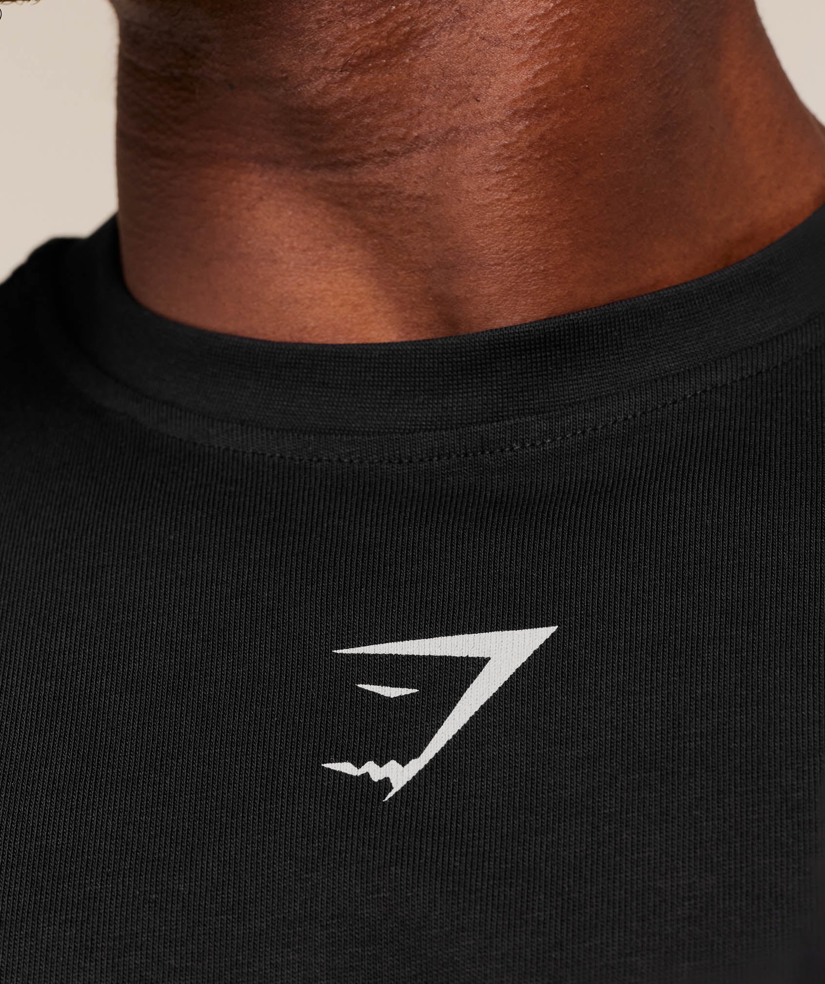 gymshark-lifting-club-t-shirt-ss-tops-black-aw25