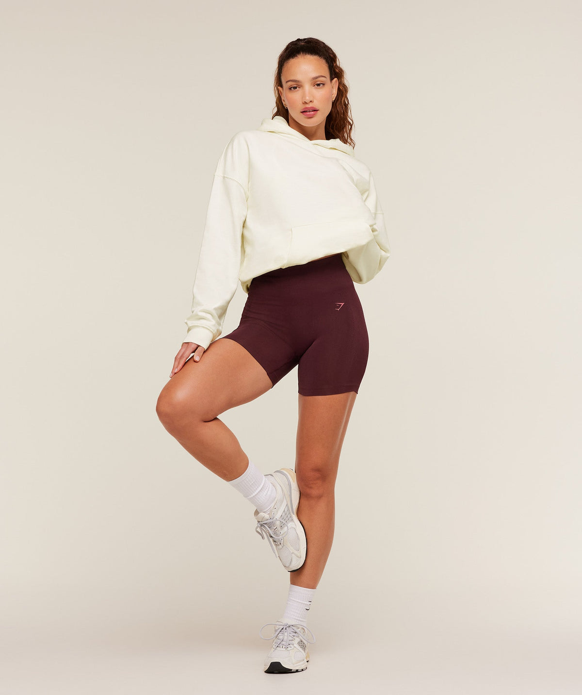 gymshark-heavy-duty-oversized-hoodie-pullovers