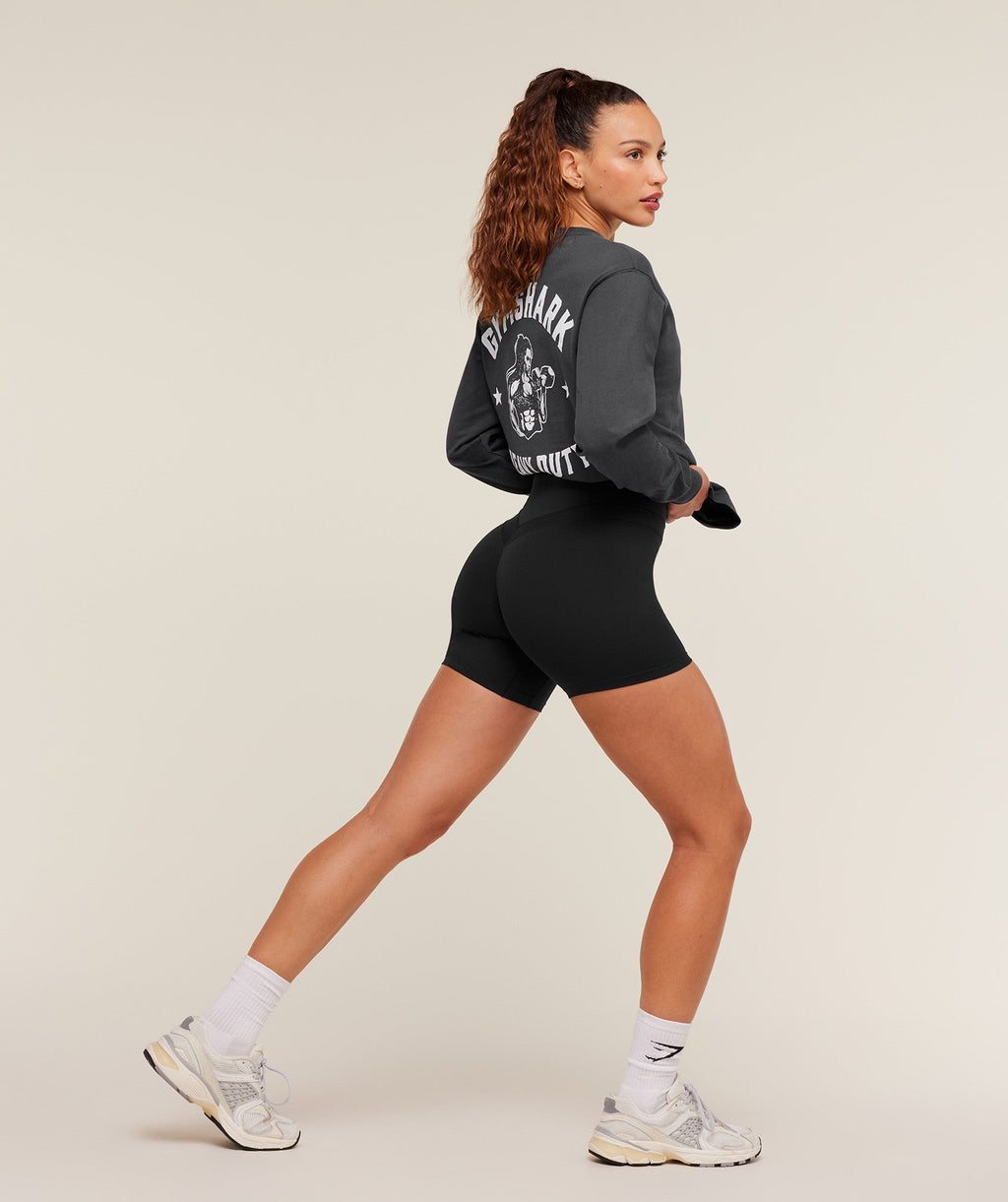 gymshark-heavy-duty-oversized-long-sleeve-t-shirt-ls-tops-1