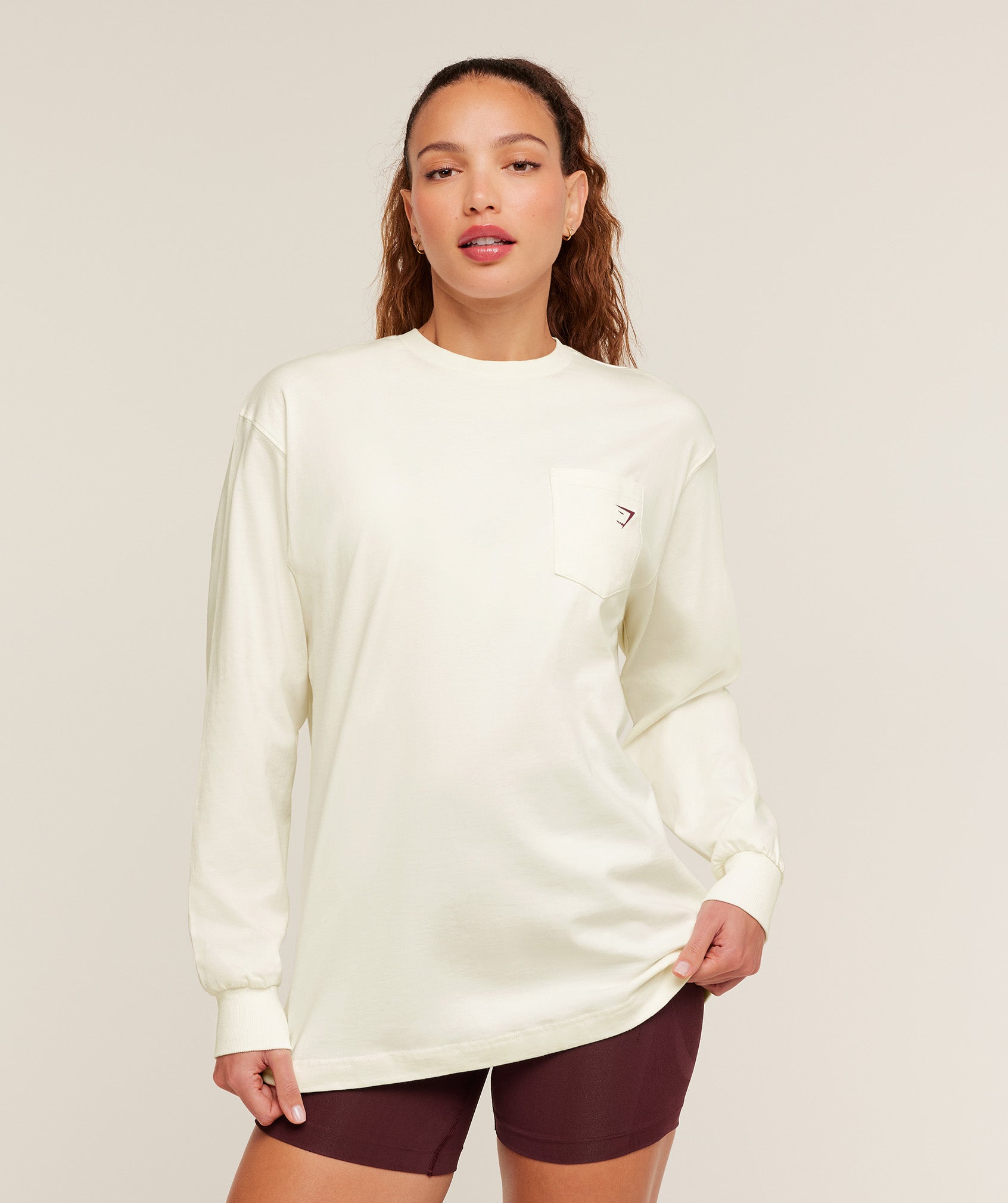 gymshark-heavy-duty-oversized-long-sleeve-t-shirt-ls-tops