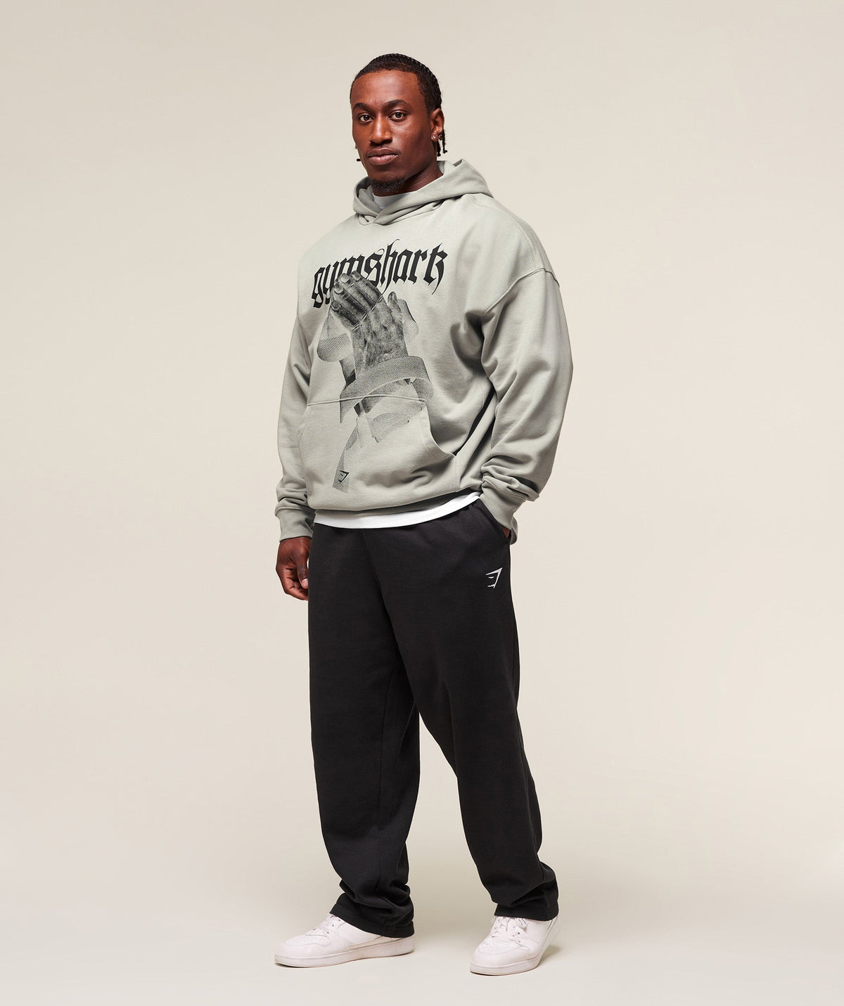 gymshark-prayer-hands-hoodie-pullovers-grey-ss25