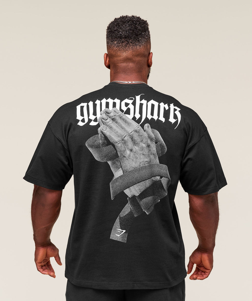gymshark-prayer-hands-t-shirt-ss-tops-black-ss25
