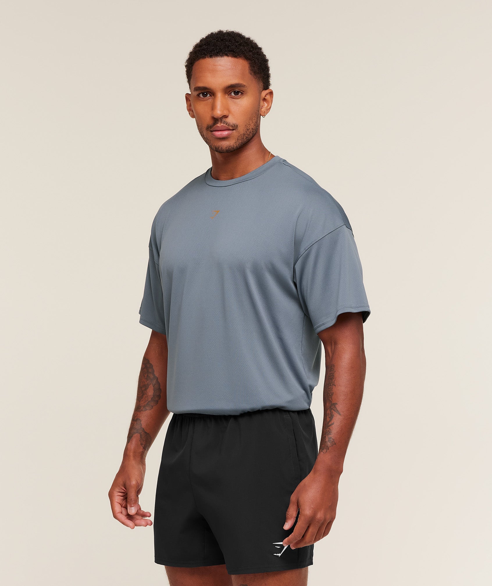 gymshark-hybrid-graphic-t-shirt-ss-tops-blue-aw25